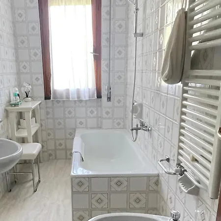 Tatil Evi Il Nido By M&g Soglio (Genoa)